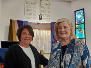 Kavod-Award-Winners-Gloria-Bold-and-Meredith-300×225